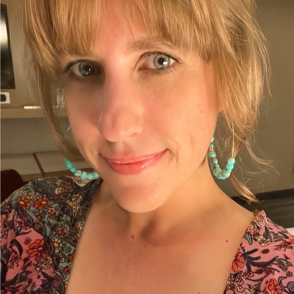 Meet your Posher, Kim - Picture 1 of 1